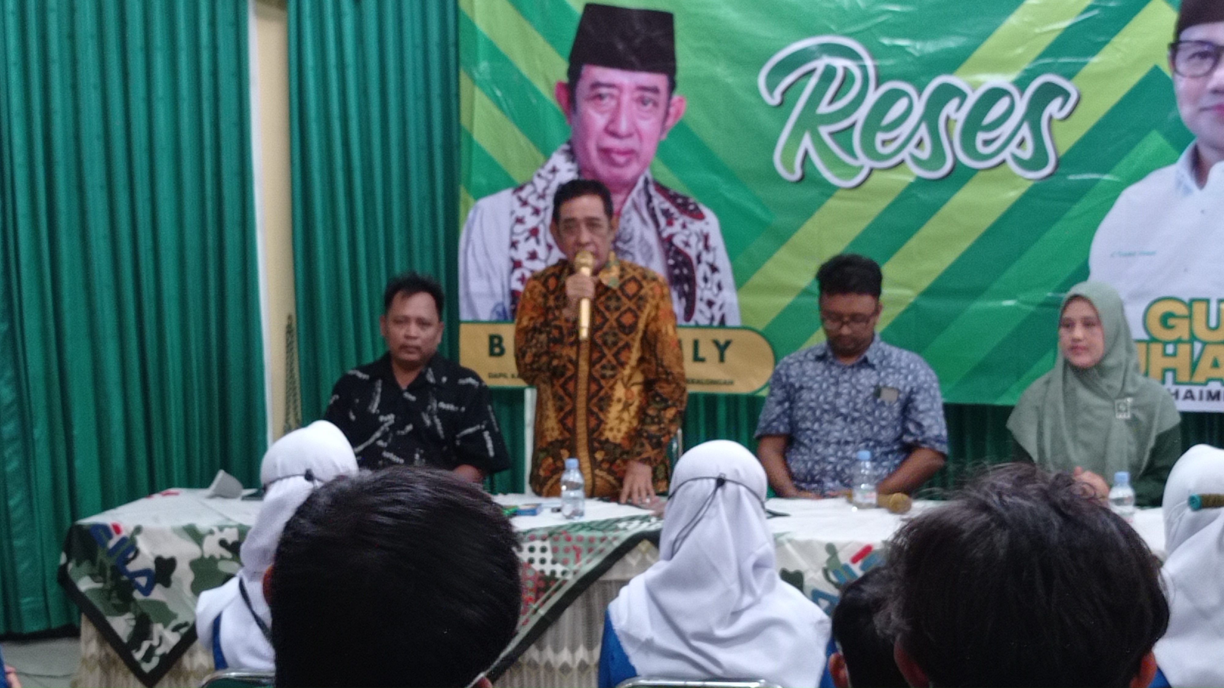 70 Mahasiswa di 3 Universitas di Pekalongan Terima Bantuan KIP