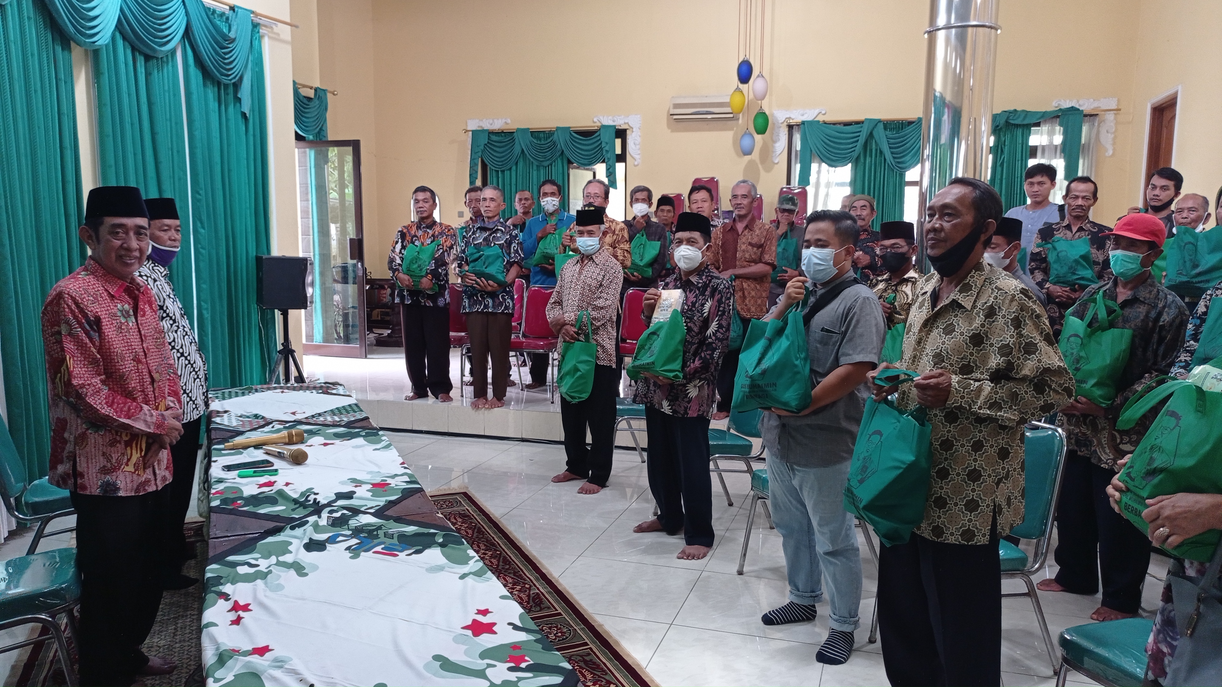 Bahas Kebudayaan, Bisri Romly Temui Paguyuban Kejawen Kabupaten Pekalongan