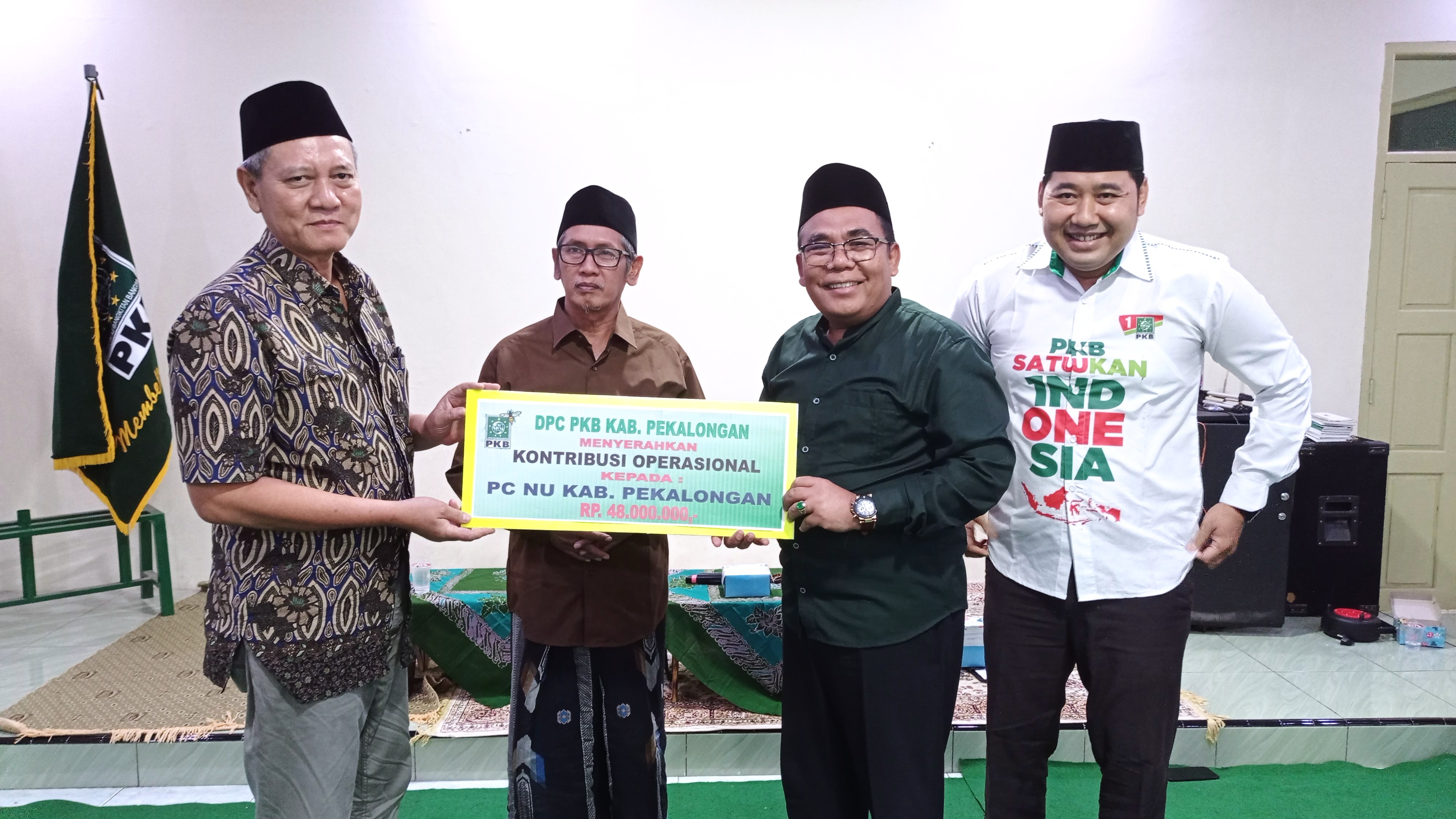 DPC PKB Kabupaten Pekalongan Berikan Bantuan Kontribusi kepada PCNU, MWC NU, DPAC, Garda Bangsa dan Perempuan 
