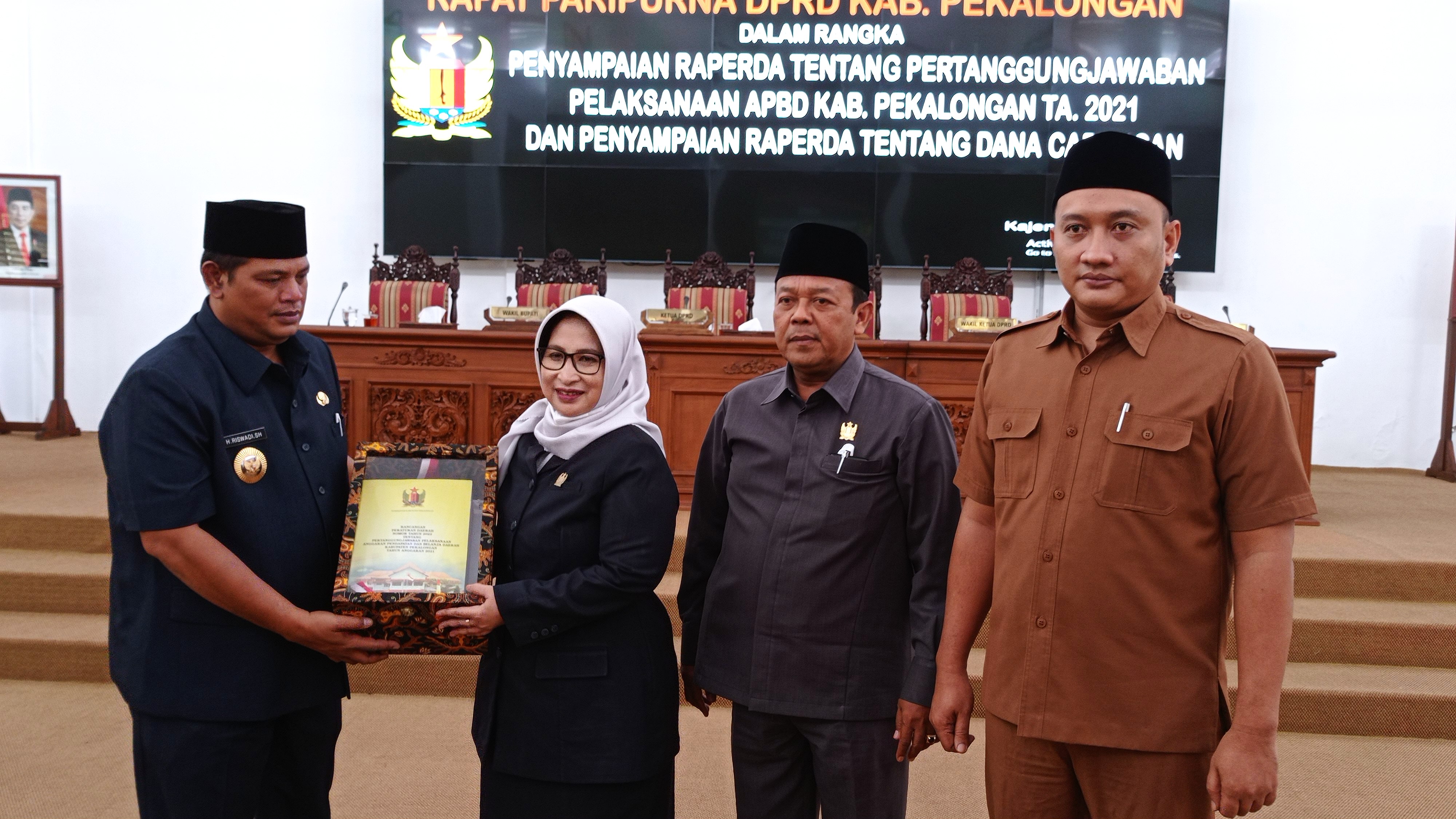 DPRD Kabupaten Pekalongan akan Bahas Lebih Lanjut Raperda Pertanggungjawaban APBD 2021 dan Raperda Dana Cadang