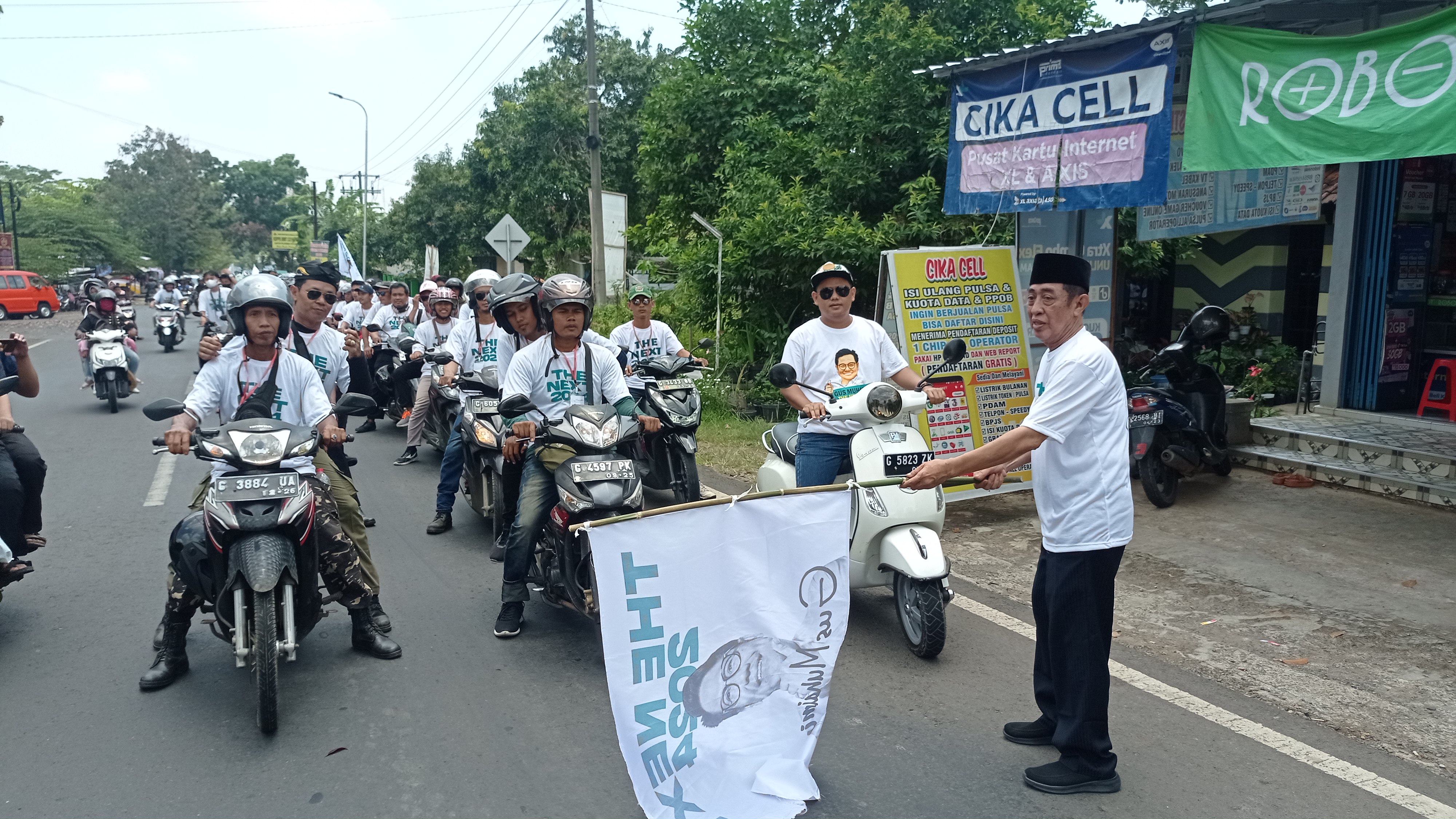Mahasiswa Penerima KIP Kuliah dan Garda Bangsa Konvoi Meriahkan Gus Muhaimin Festival di Pekalongan