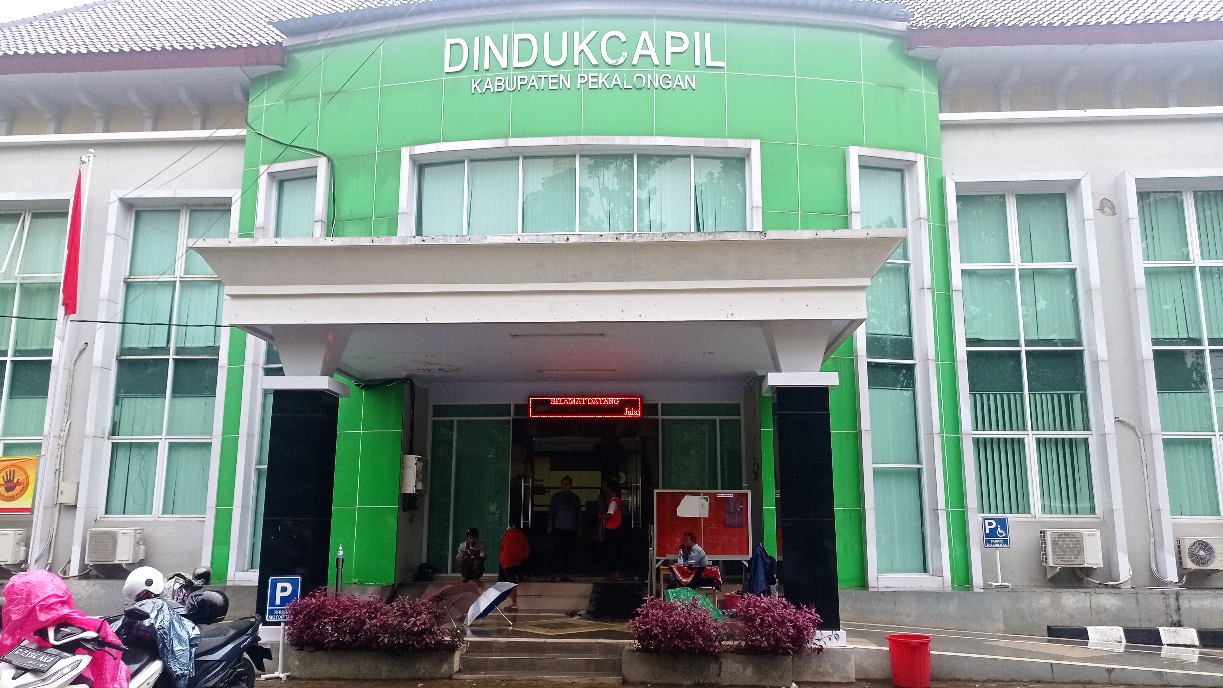 Viral Keluhan Pelayanan Adminduk di Medsos, Begini Penjelasan Kepala Dindukcapil Kabupaten Pekalongan