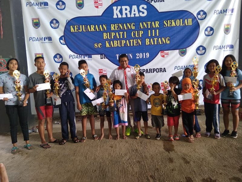 Pelajar MTs Muhammadiyah Batang Terpilih jadi Best Swimmer