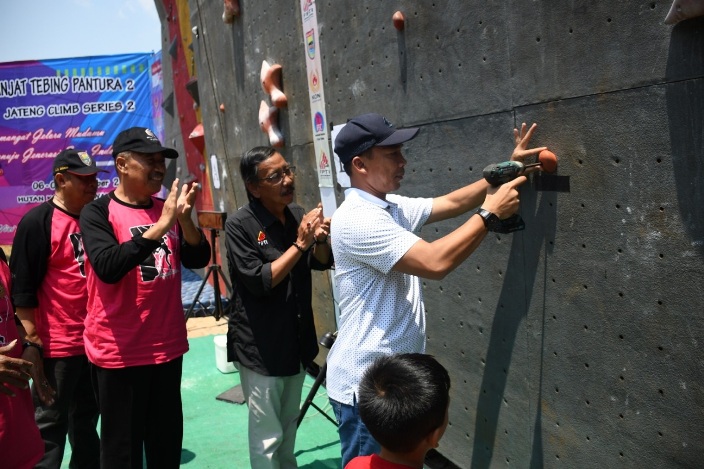 Mantap, Atlet Panjat Tebing Batang jadi Unggulan di Jateng