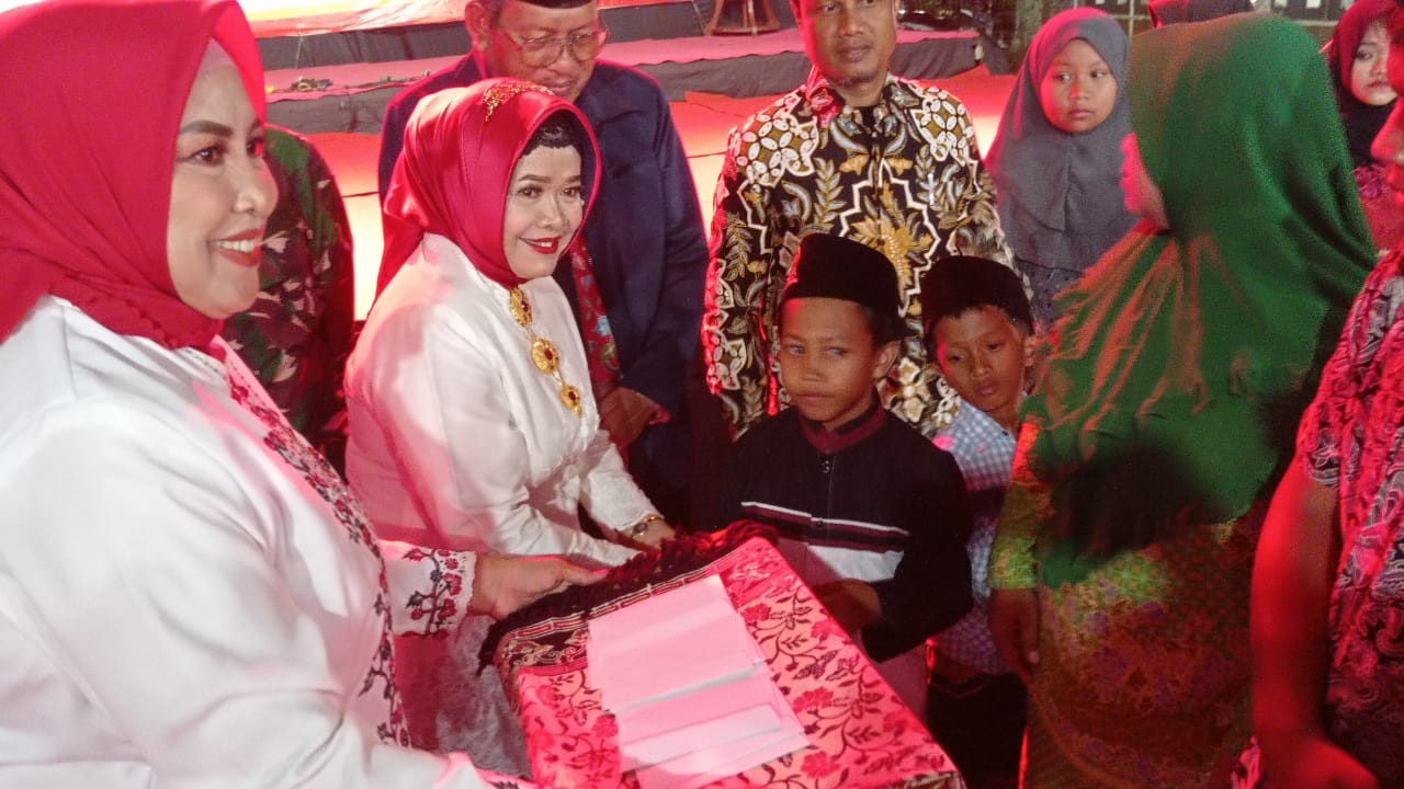 Pererat Tali Persahabatan Antar Umat Beragama, Paguyuban Ibu-ibu Kedungwuni Gelar Malam Puncak HUT ke 4