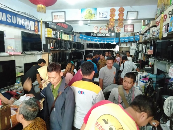 Promo Banjir Hadiah Berkah Jaya Elektronik Diserbu Konsumen