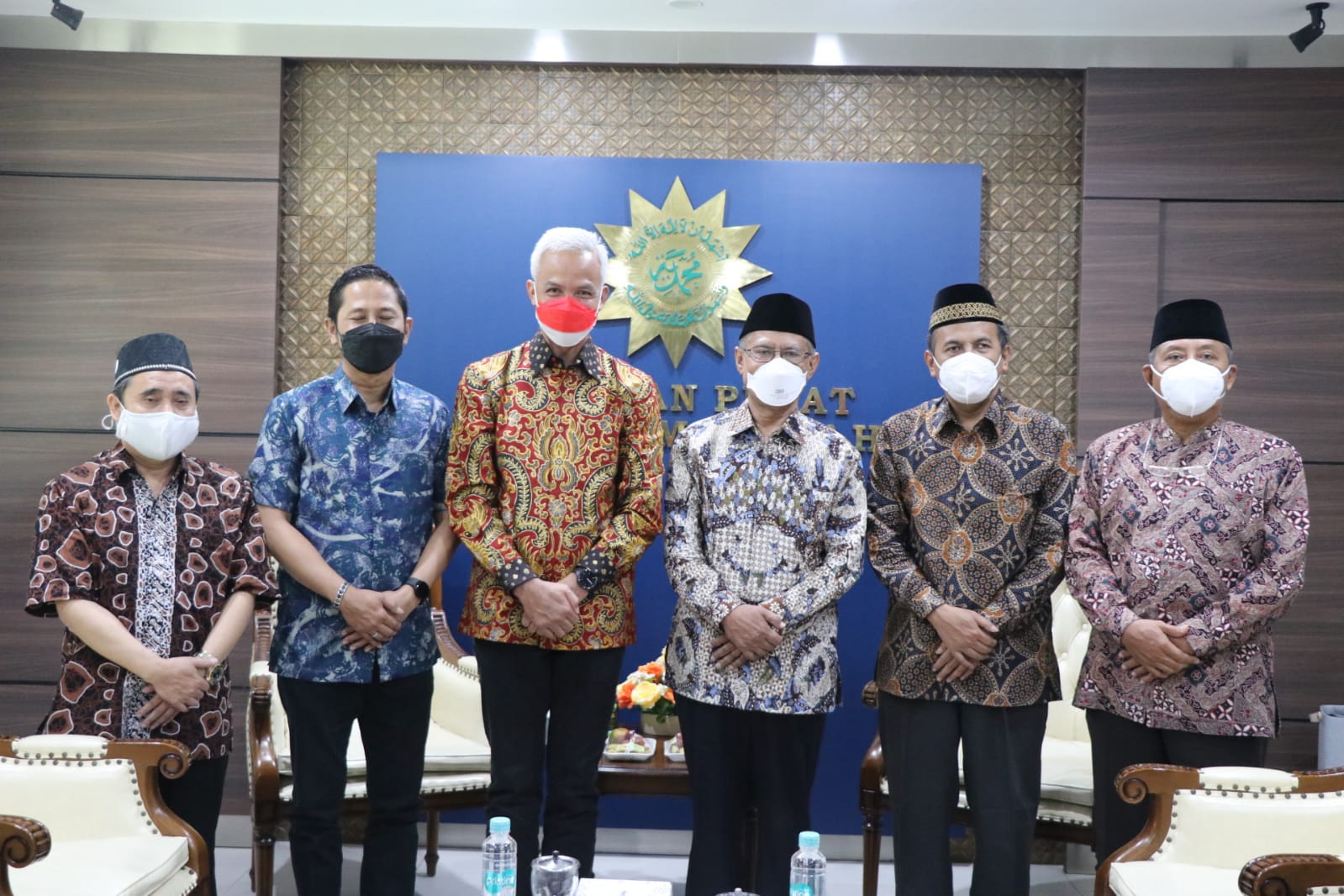 Sowan ke PP Muhammadiyah, Ganjar-Haedar Bahas UMKM sampai Politik Pertanian