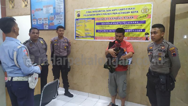 Anggota TNI AU Gadungan Akhirnya Diserahkan ke Polisi