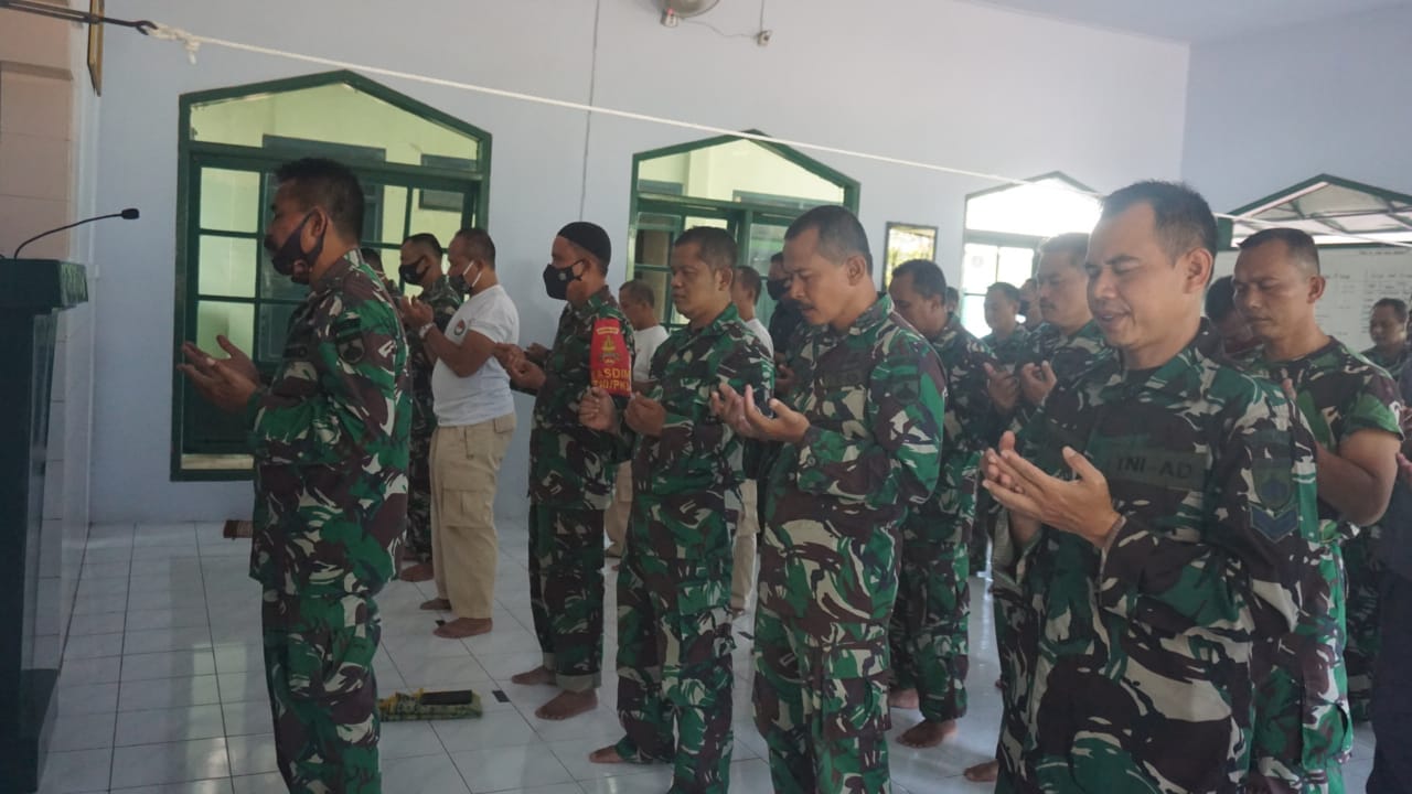 Kodim 0710/Pekalongan Salat Ghaib dan Doa Bersama untuk Awak Nanggala 402
