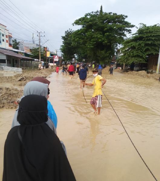 Banjir Bandang di Luwu Utara  XL Axiata Pastikan Jaringan Aman dan Siap Salurkan Bantuan