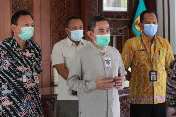 Ketahuan Karaoke di Tempat Hiburan, Oknum PNS Ini Pangkatnya Langsung Diturunkan