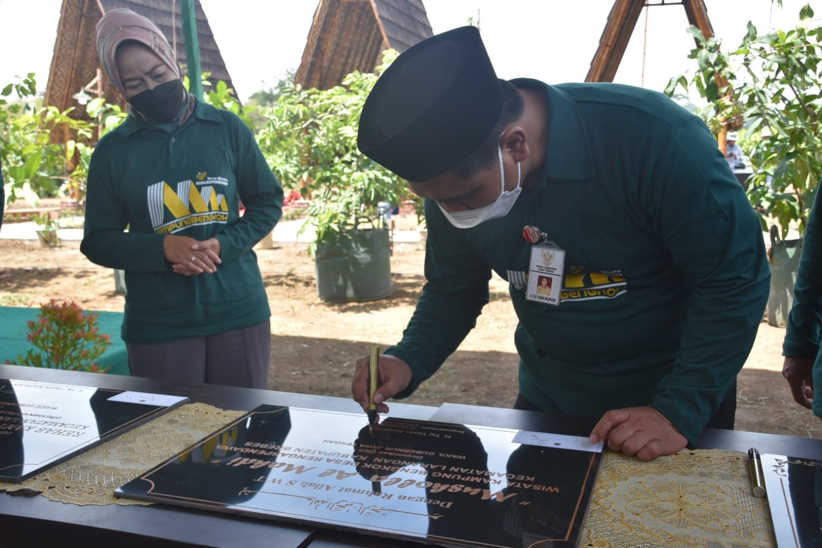 Wagub: Kecamatan Memandel Prokes dan Vaksinasi Di-Lockdown Saja