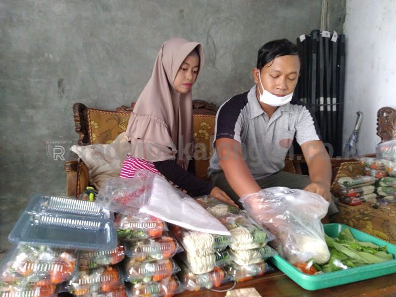 Di PHK, Mantan Karyawan Furniture Jualan Mie Ayam Mentah Siap Saji