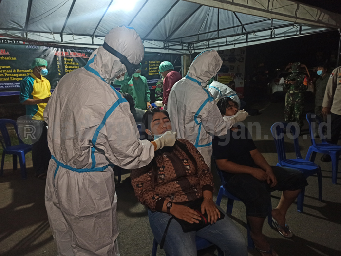 Keluar Malam, 87 Warga Diswab