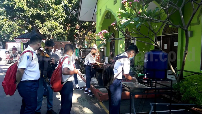 Peserta PTM Terbatas Membengkak