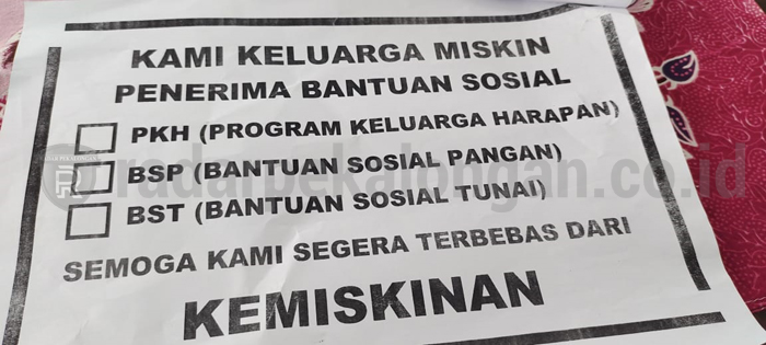 Rumah Penerima Bansos Ditandai