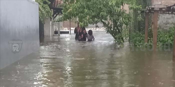 Delapan Desa Wilayah Pesisir Banjir Rob