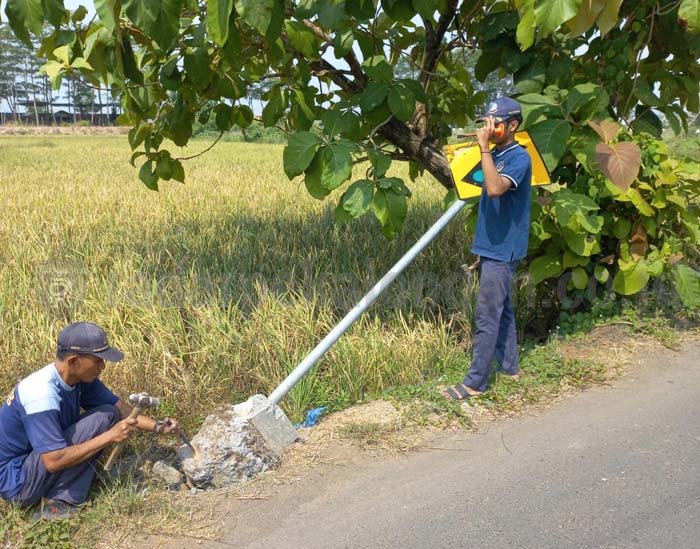 Tidak Semua Permintaan Pemasangan Rambu Dipenuhi