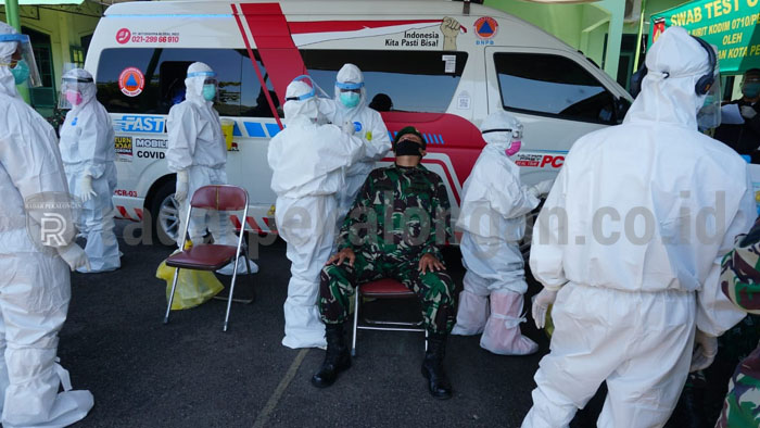Ratusan Anggota Kodim Pekalongan Jalani Tes Swab