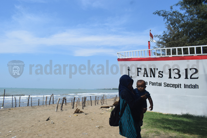 Kembangkan Potensi Ekonomi Sicepit, Warga Minta Ada Perbaikan Jalan