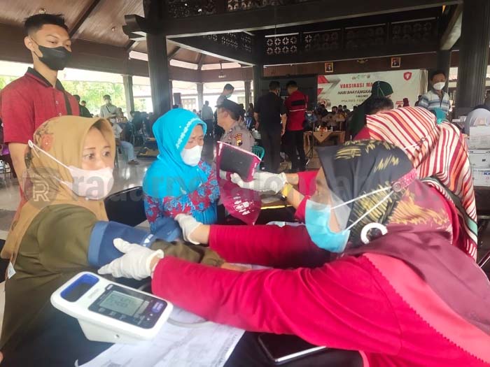 1.630 Pelajar Divaksin Perdana