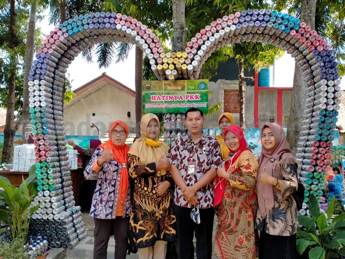 Dukung Pembelajaran Daring Berkarakter