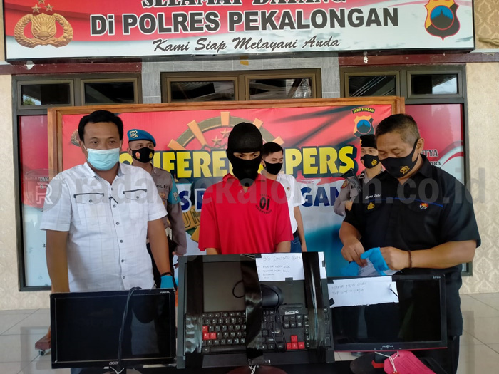 Pembobol Sekolah dan Balai Desa Dibekuk