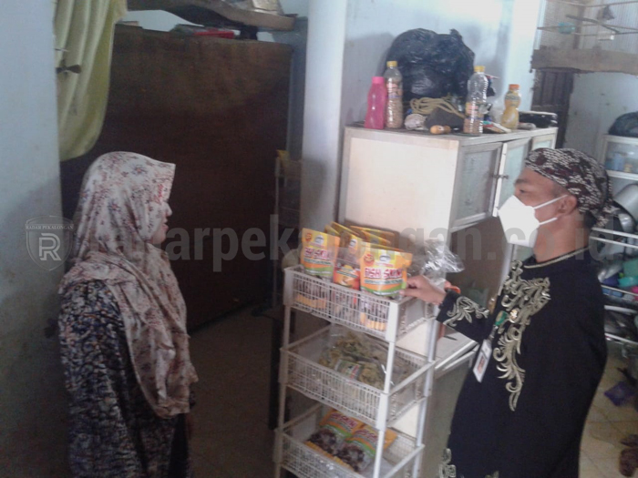 Pengrajin Rambak Ikan Bingung Jualan di Masa PPKM