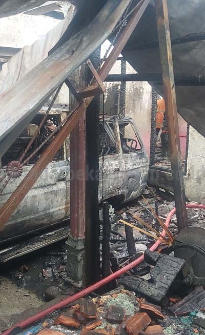 Tiga Rumah di Kalijambe Terbakar