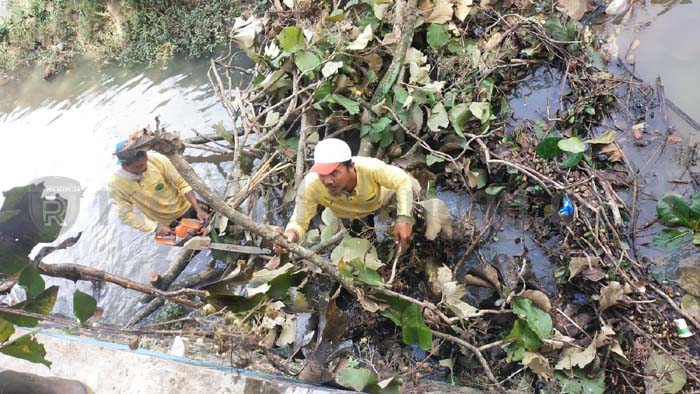 Pasca Banjir, Banyak Sampah Ditemukan di Hilir