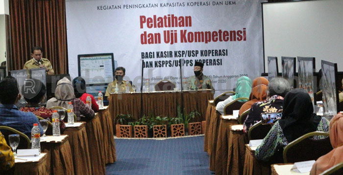 Tenaga Koperasi Wajib Punya Sertifikat Kompetensi