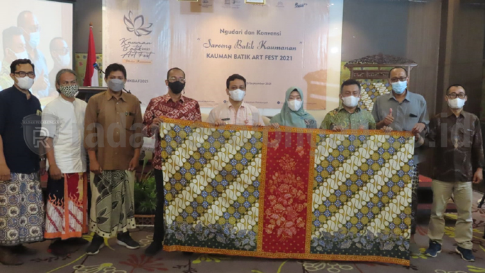 Batik Motif Corona, Simbol Bertahanya Batik di Tengah Pandemi