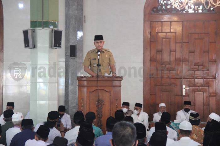 Ribuan Peziarah Hadiri Haul Wali Penyebar Agama
