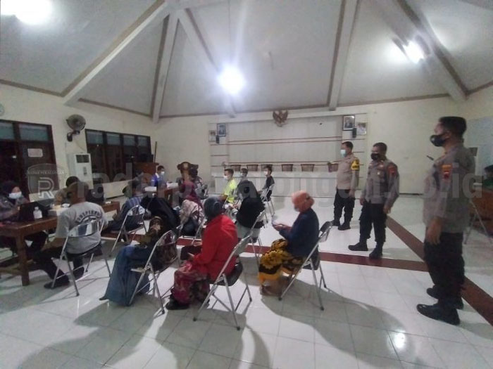 Covid-19 Melonjak, Target Vaksinasi Ditingkatkan