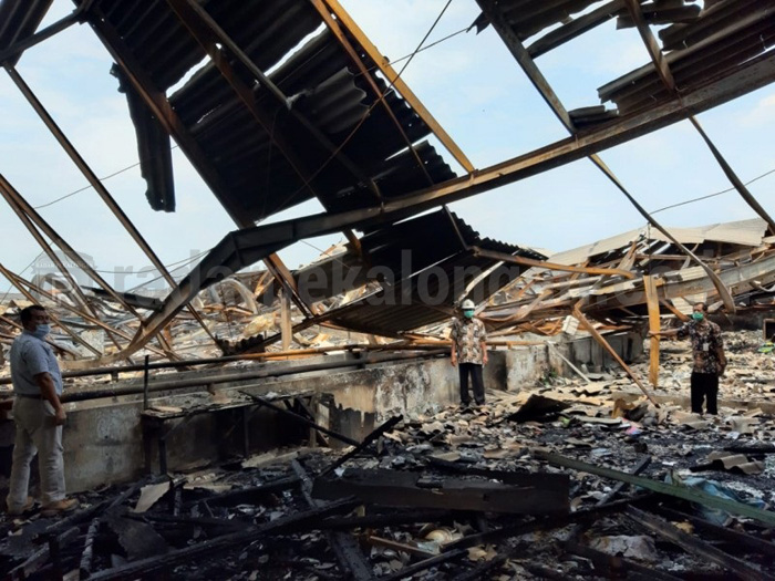 Bangunan Pasar Weleri Terbakar Tak Layak Dipakai