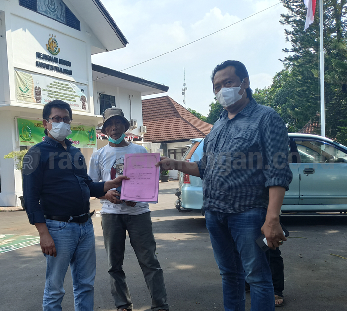 Proyek Jalan Rp1,8M Disoal
