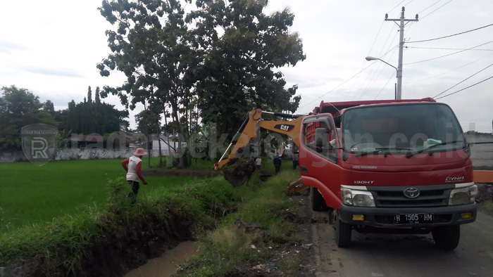 Irigasi Jadi Andalan Petani Airi 60 Hektar Sawah Dikeruk