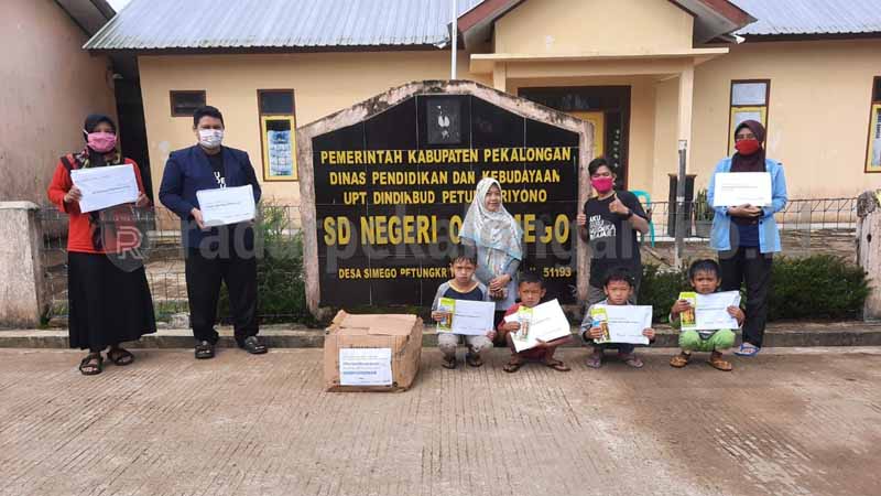 KGB Pekalongan Salurkan Bantuan Pendidikan