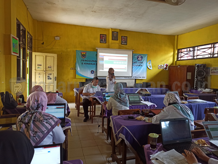 Berbasis Digital, E-Raport Permudah Penilaian Siswa