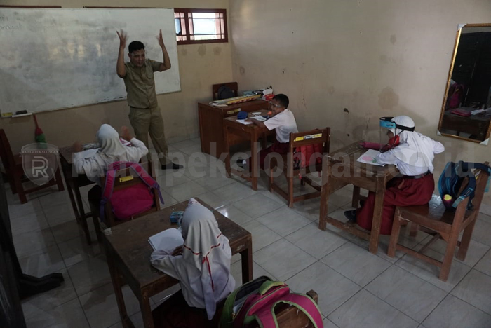 Kembali PTM, Siswa SLB Negeri Batang Disiplinkan Prokes