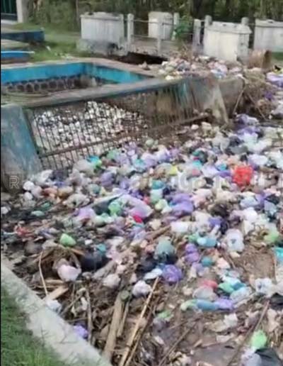 Sepakat Tidak Buang Sampah di Sungai