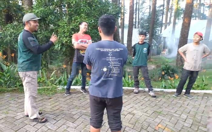 KRAPALA Gelar Diklat Survival untuk Generasi Muda