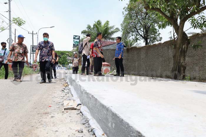 Proyek Peningkatan Jl Ahmad Dahlan Alami Keterlambatan