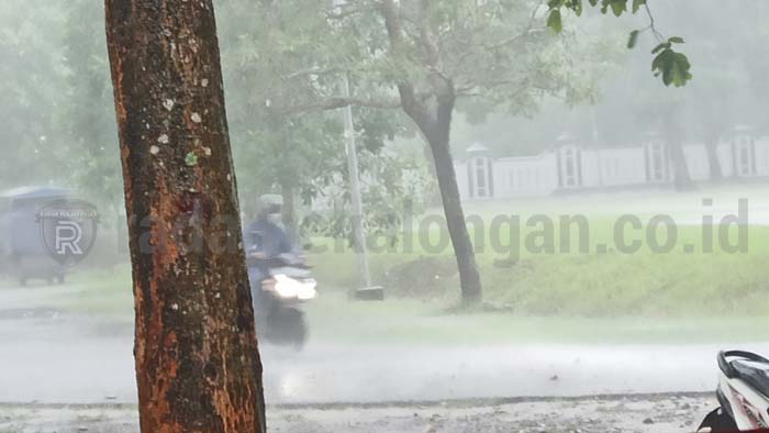 Waspada, Bencana Masih Mengancam