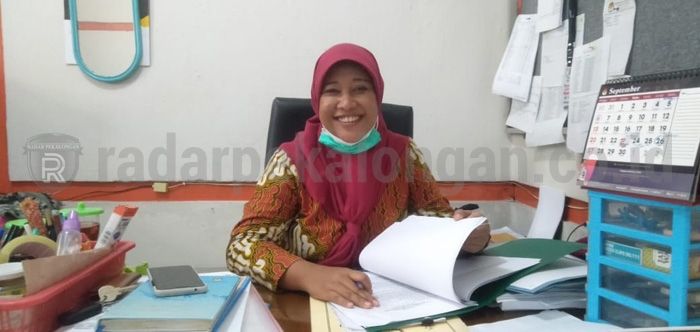 Pilkada, Surat Suara Dibungkus Plastik Disemprot