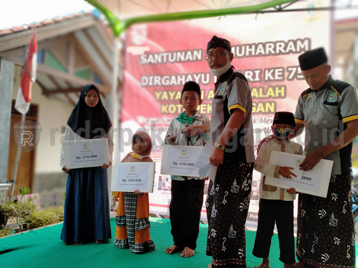 Muharoman, Yayasan Ar-Risalah Santuni 71 Anak Yatim