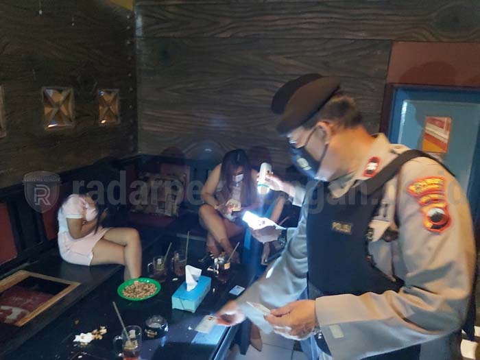 Ramadan, Tempat Hiburan Dirazia