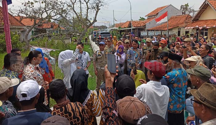 Sering Kena Rob, Jalan Pesisir Dirigid