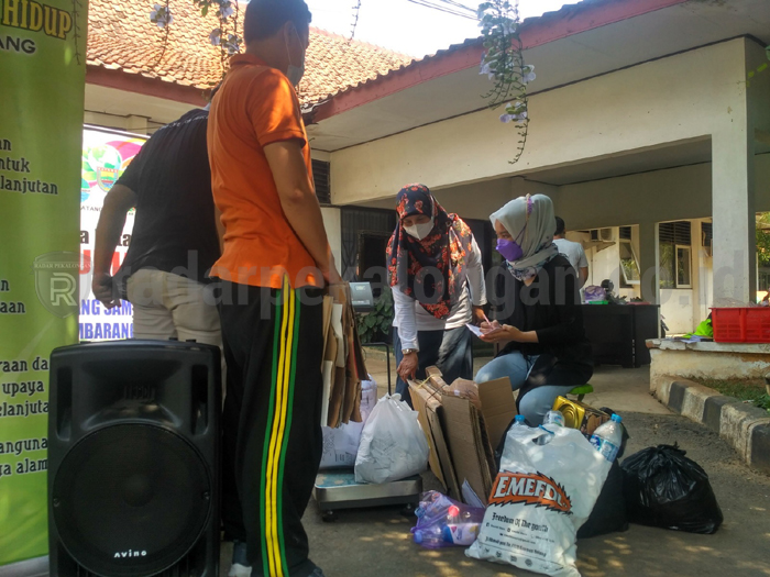 DLH Kumpulkan Sampah dari OPD