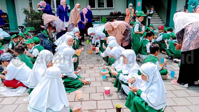 Peringati HKGN, Ajak Menjaga Gigi Sejak Dini